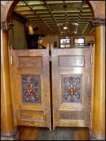 saloon doors